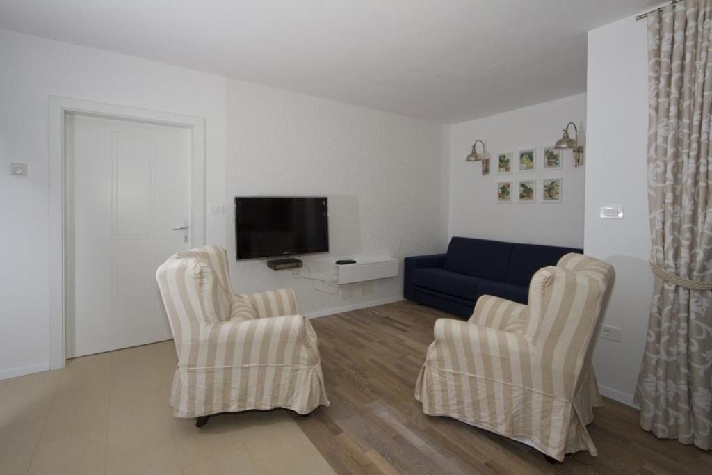 Apartments Mengore 톨민 외부 사진